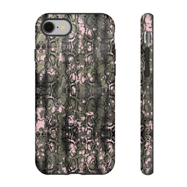 Stylish Snake Print Phone Case for Tough Protection