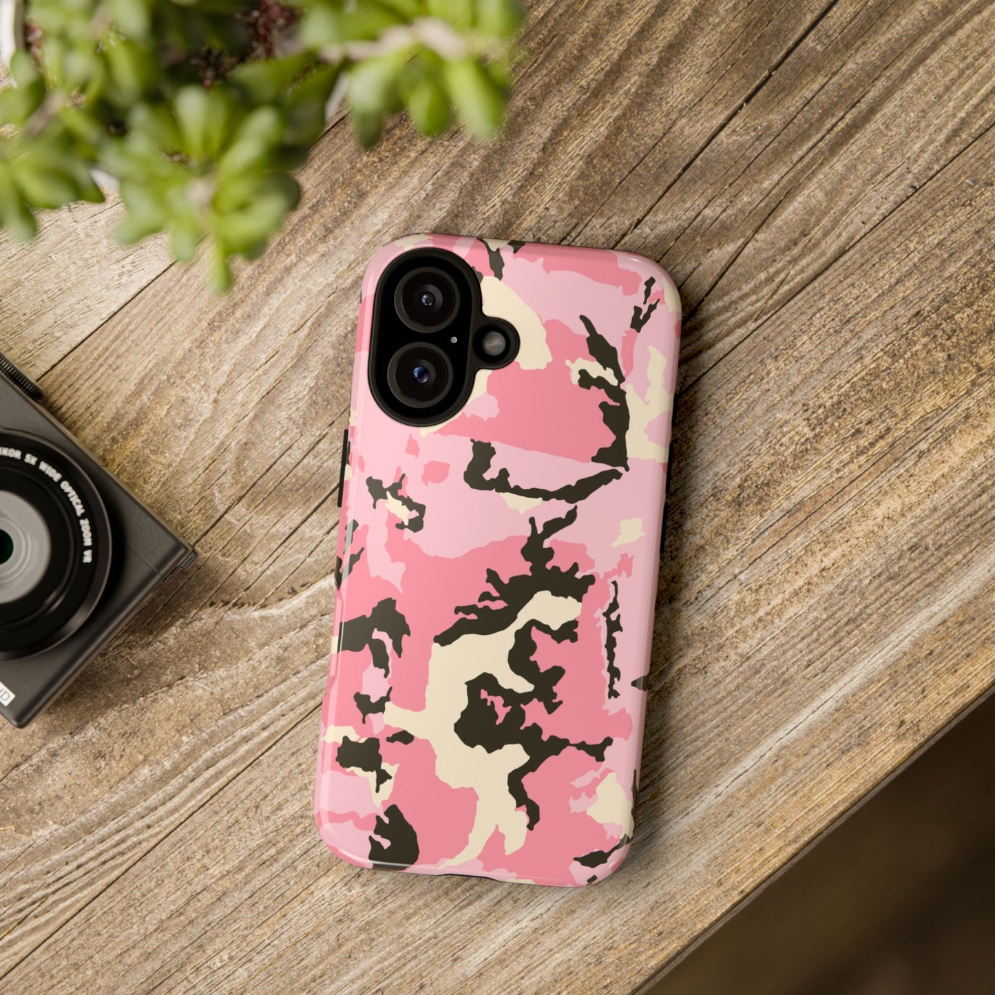 Stylish Tough Phone Case – Pink Camo Design for Bold Protection Make a statement while keeping your phone safe with this eye-catching pink camouflage case that blends fashion with durability.