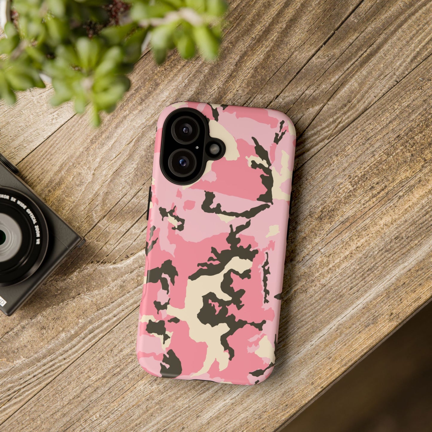 Stylish Tough Phone Case – Pink Camo Design for Bold Protection Make a statement while keeping your phone safe with this eye-catching pink camouflage case that blends fashion with durability.
