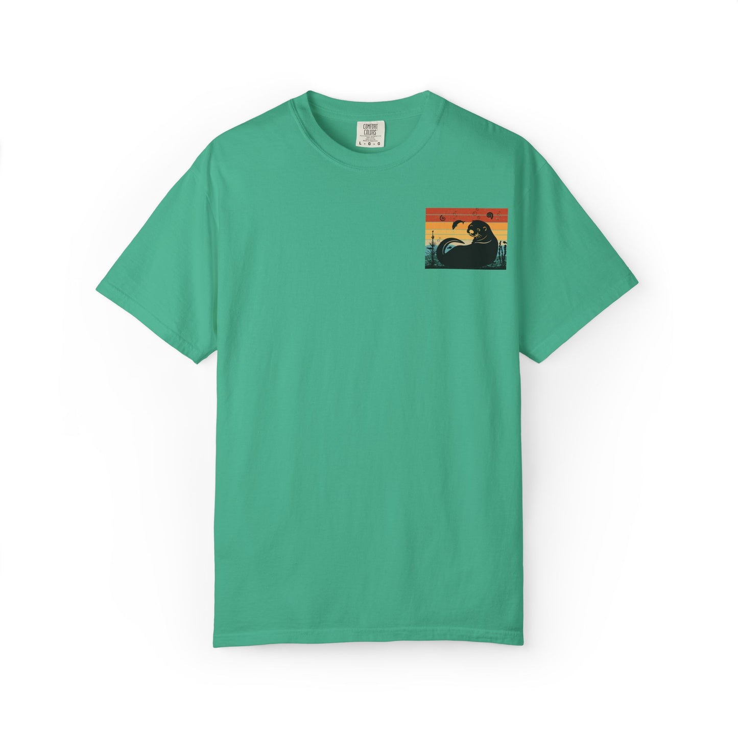 Retro Otter Graphic Unisex T-Shirt – Perfect for Animal Lovers