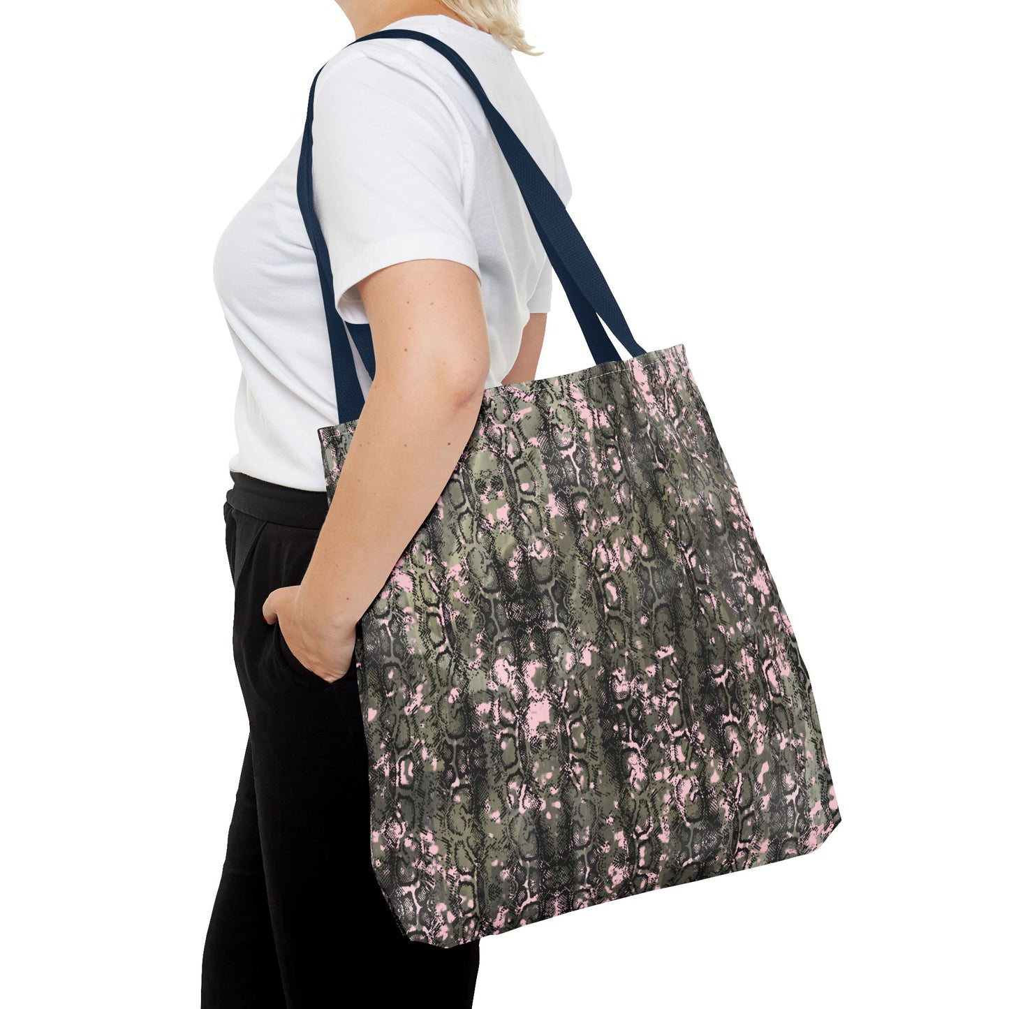 Trendy Camo Tote Bag - Stylish and Versatile Carryall
