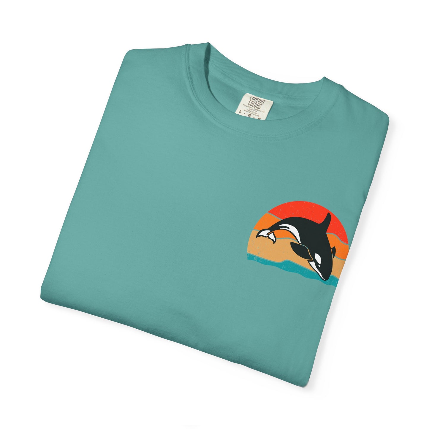 Ocean Sunset Orca Unisex T-Shirt - Relaxed, Vibrant Beach Vibes