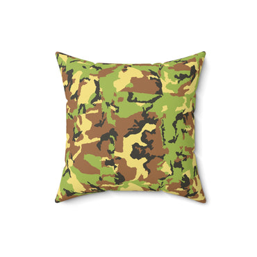 Camo Square Pillow - Cozy Military-Inspired Decor for Outdoor Enthusiasts