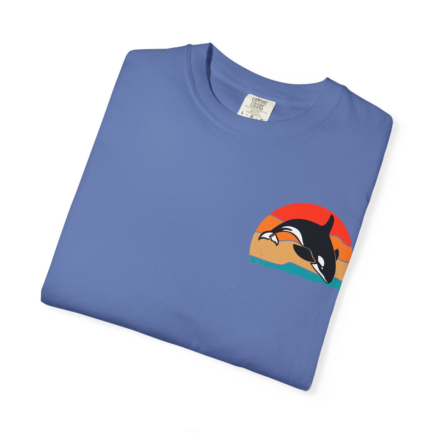 Ocean Sunset Orca Unisex T-Shirt - Relaxed, Vibrant Beach Vibes