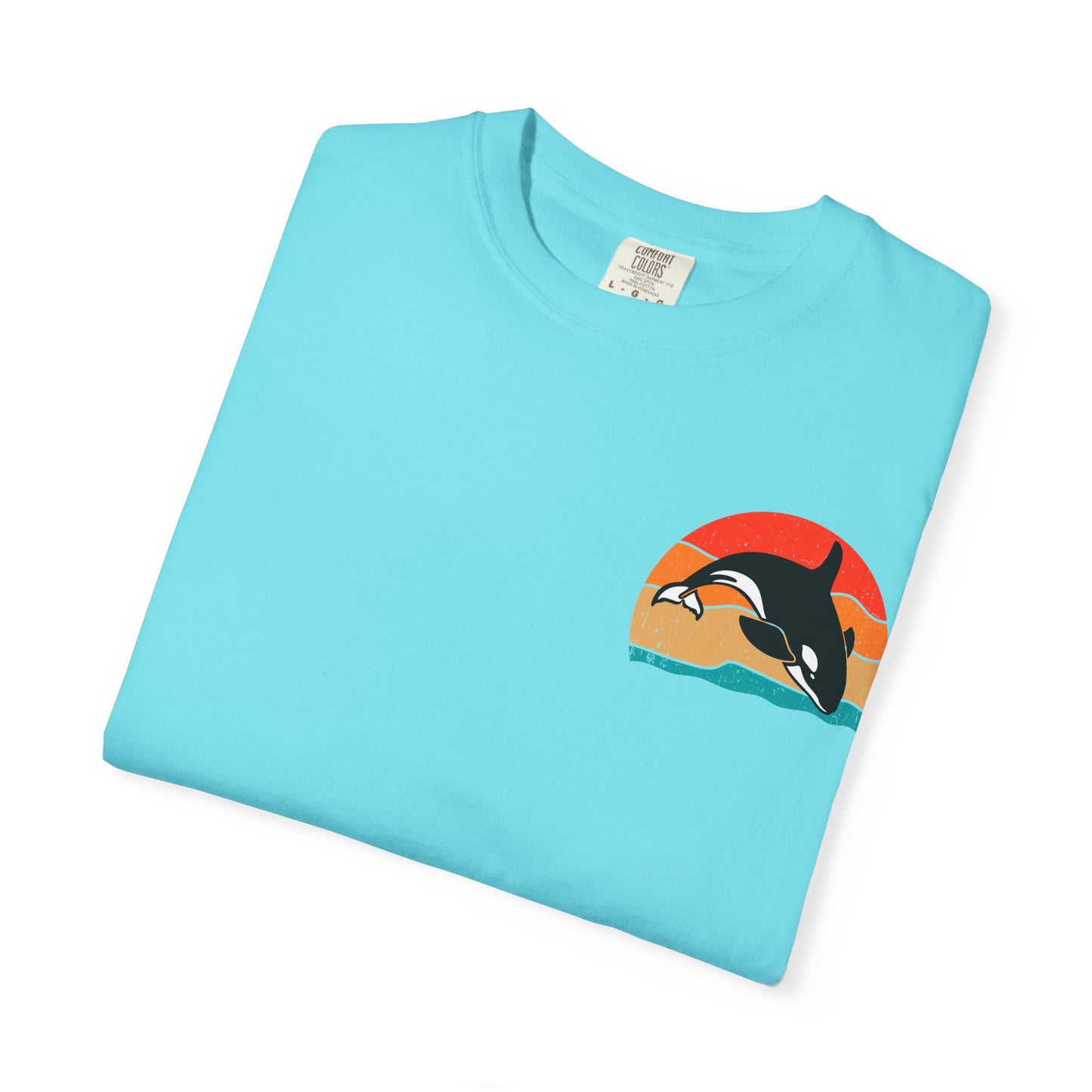 Ocean Sunset Orca Unisex T-Shirt - Relaxed, Vibrant Beach Vibes