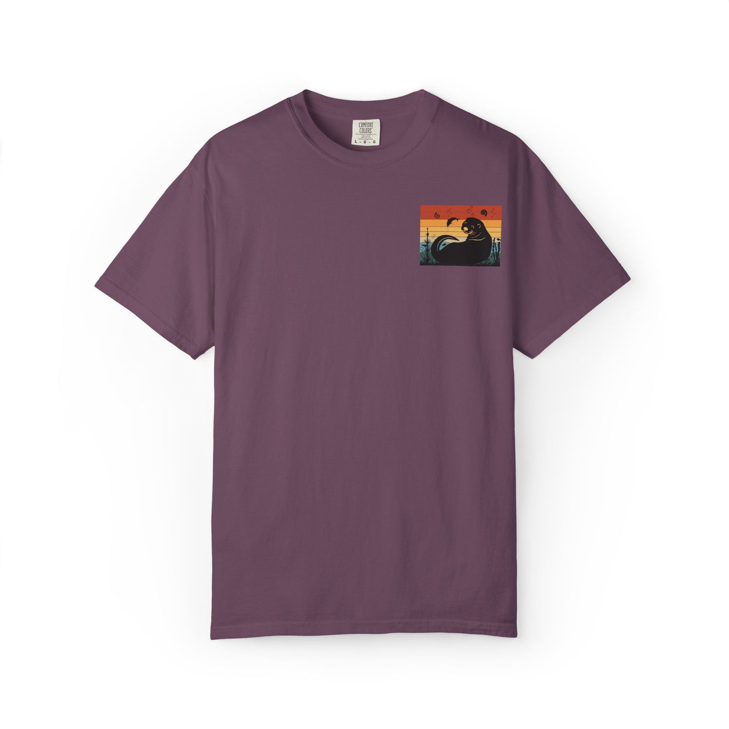 Retro Otter Graphic Unisex T-Shirt – Perfect for Animal Lovers