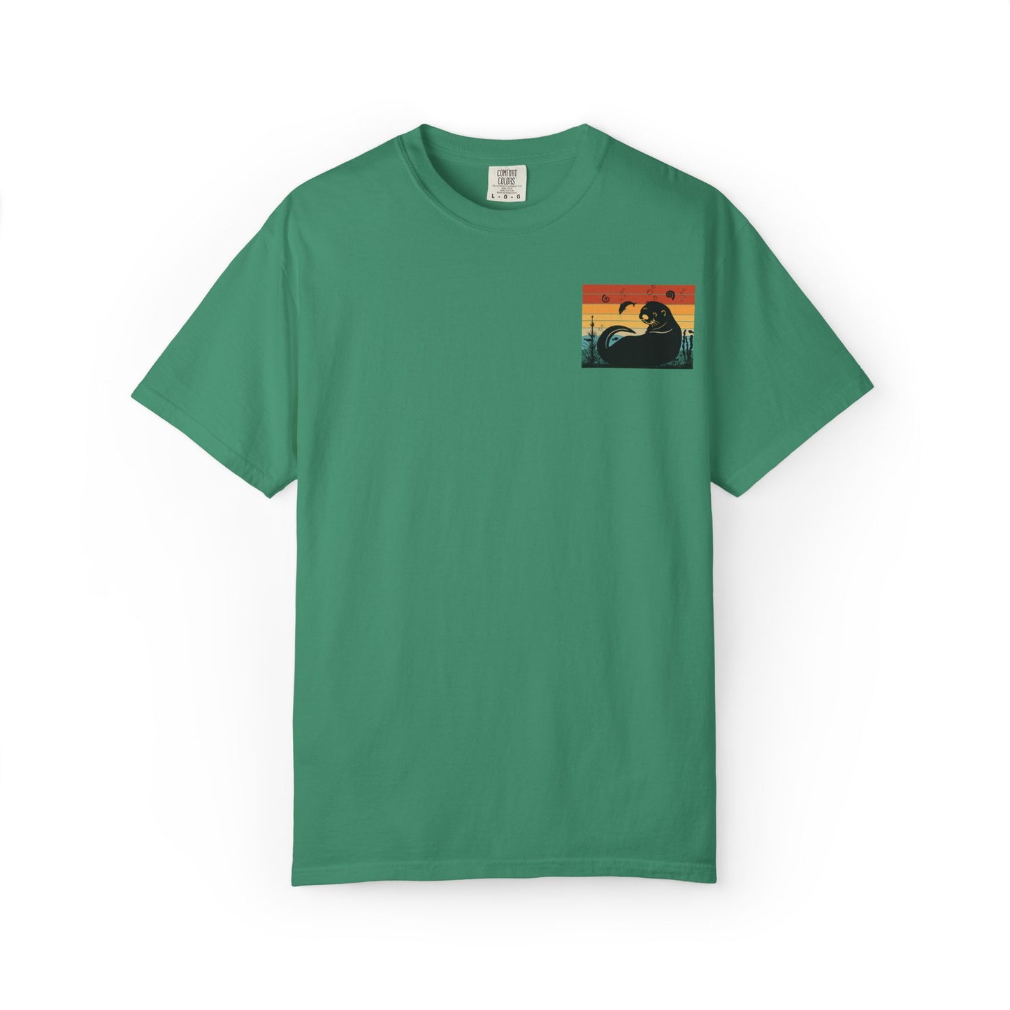Retro Otter Graphic Unisex T-Shirt – Perfect for Animal Lovers