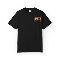 Retro Otter Graphic Unisex T-Shirt – Perfect for Animal Lovers