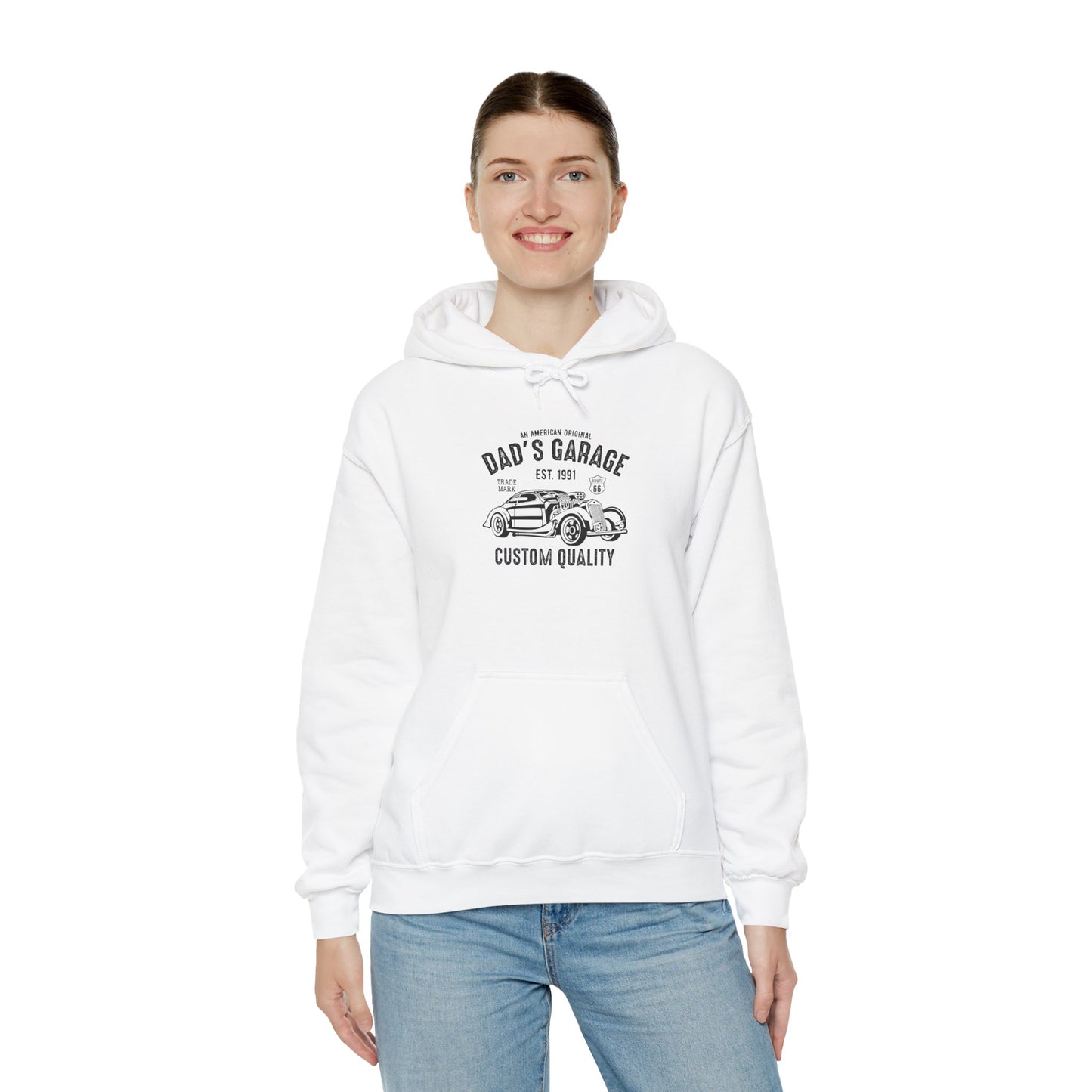 Vintage Dad's Garage Hoodie - Unisex Heavy Blend Sweatshirt