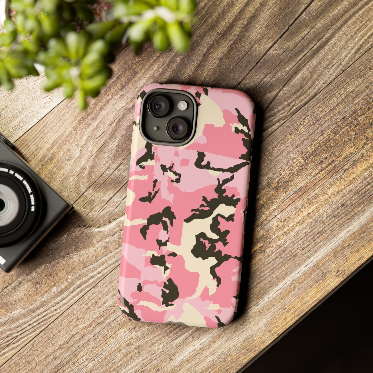 Stylish Pink Camouflage Phone Case – Tough Cases for Trendsetters