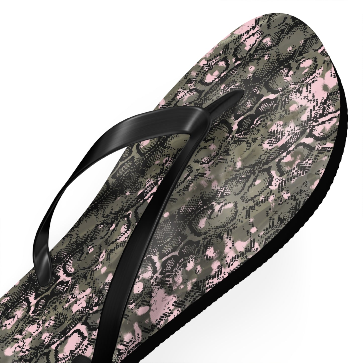 Trendy Pink Camouflage Flip Flops - Stylish Summer Sandals for Casual Wear
