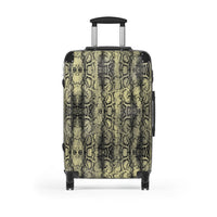 Stylish Snake Print Suitcase – Trendy Luggage for Fashion-Forward Travelers
