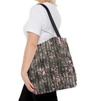 Trendy Camo Tote Bag - Stylish and Versatile Carryall