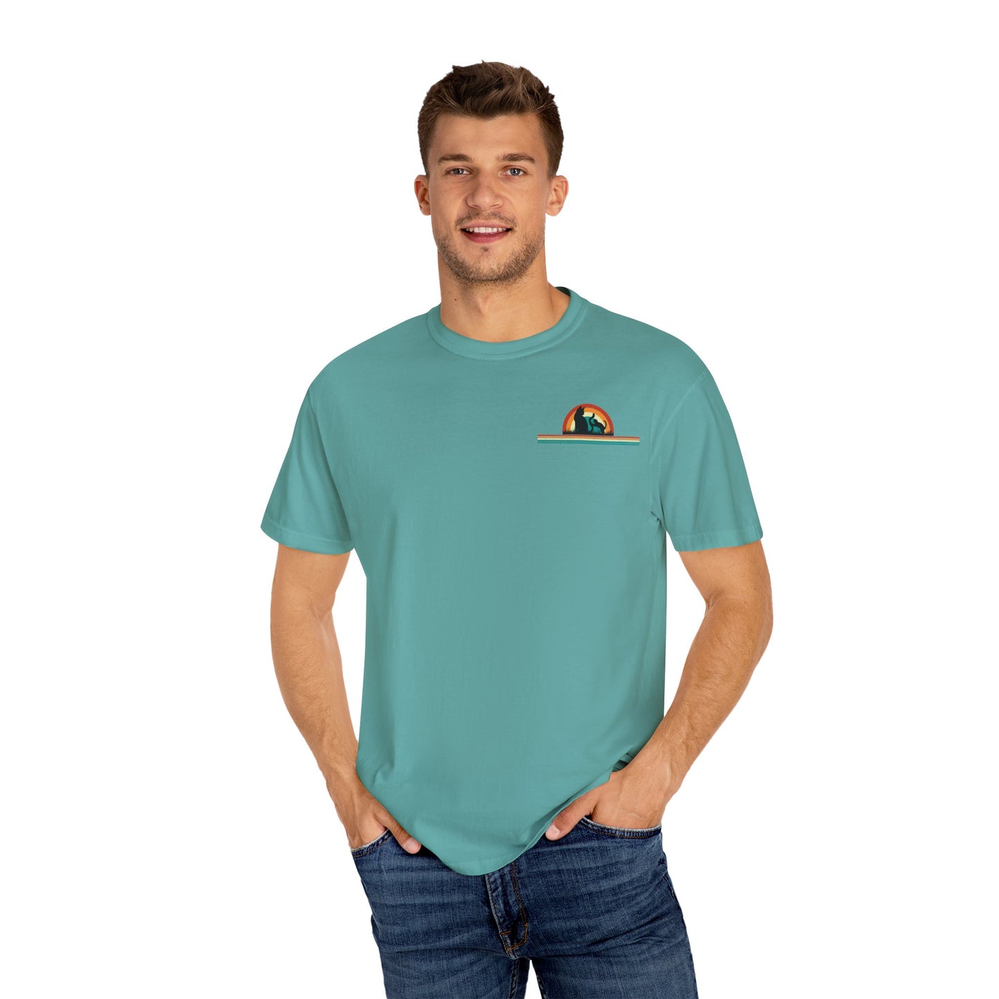 Unisex Cat & Dog Sunset Graphic T-Shirt - Casual Animal Lover Tee