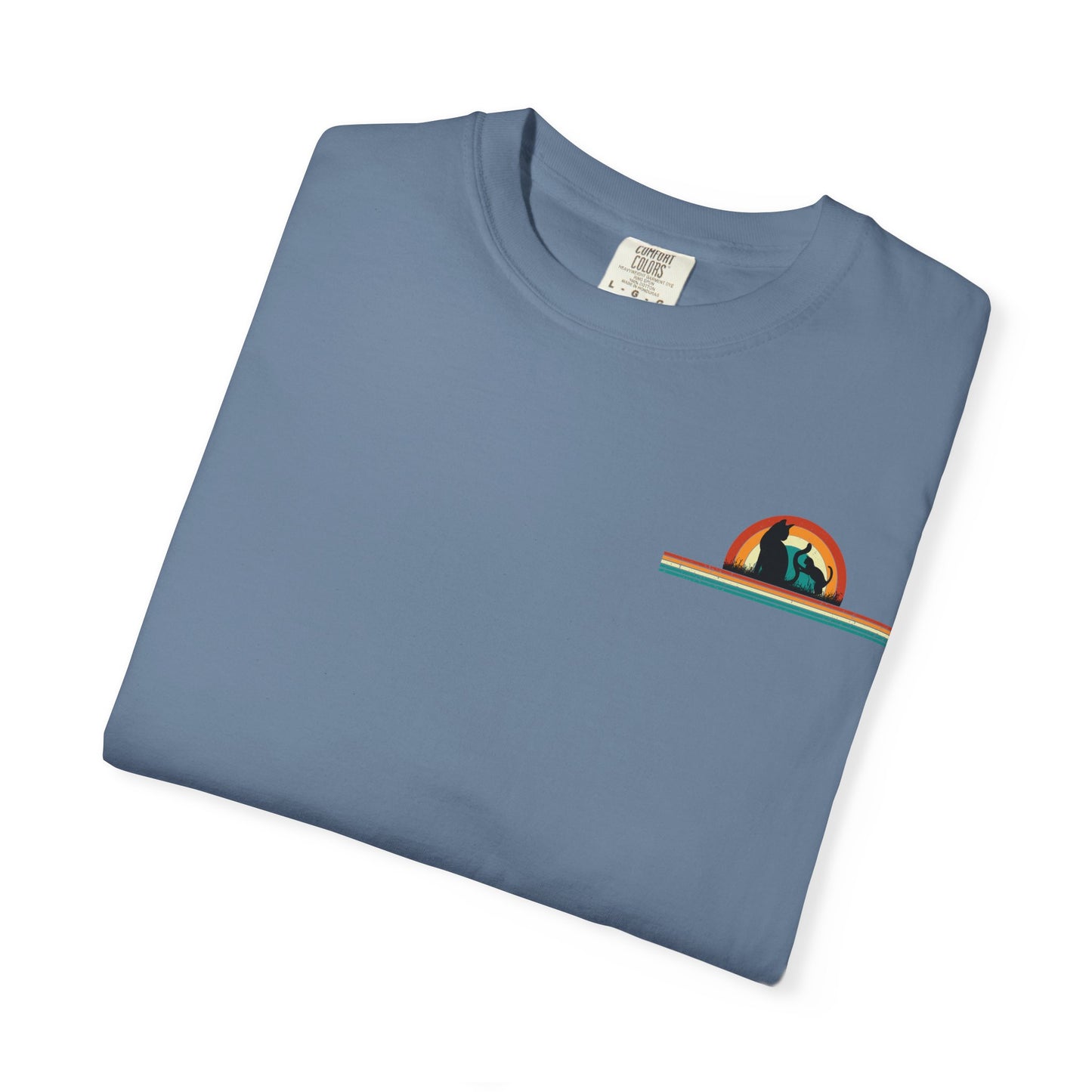 Unisex Cat & Dog Sunset Graphic T-Shirt - Casual Animal Lover Tee