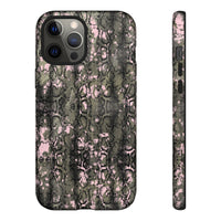 Stylish Snake Print Phone Case for Tough Protection