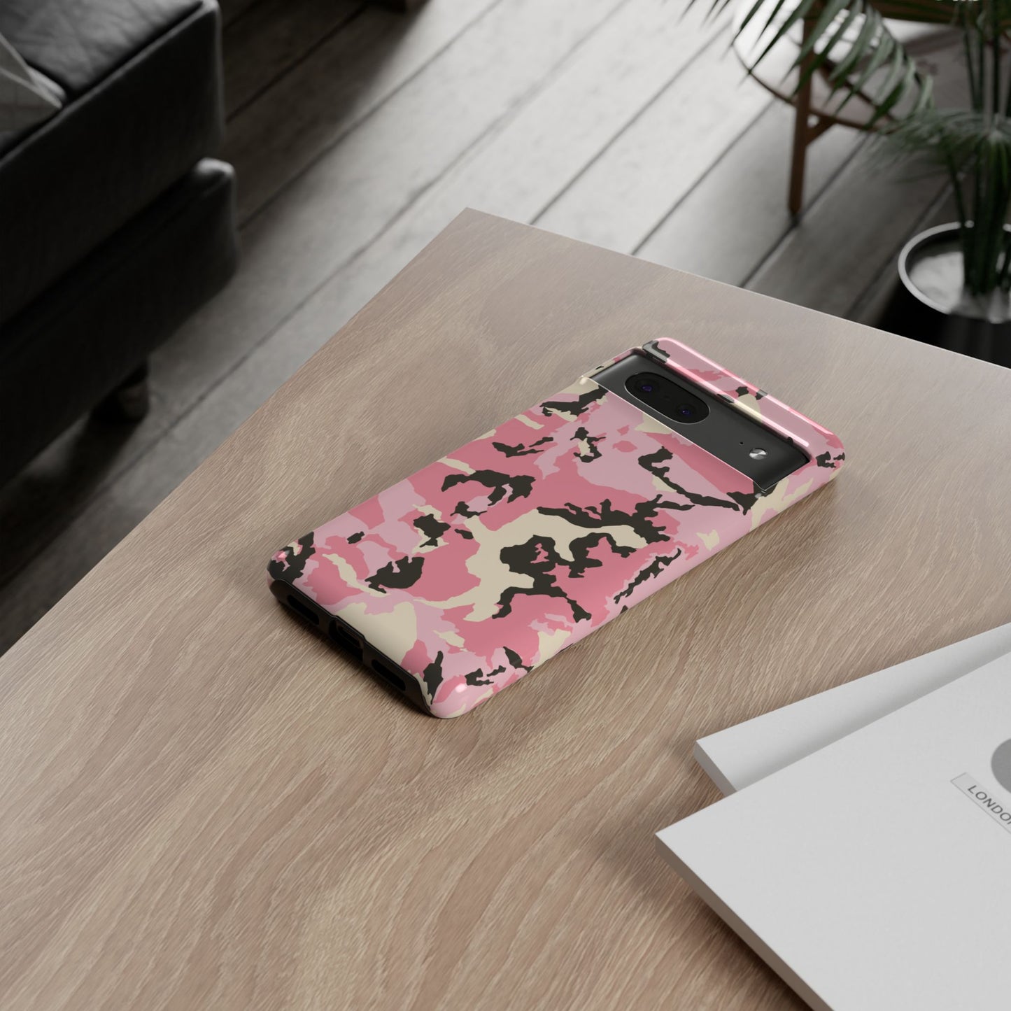 Stylish Pink Camouflage Phone Case – Tough Cases for Trendsetters