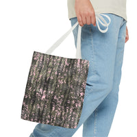 Trendy Camo Tote Bag - Stylish and Versatile Carryall