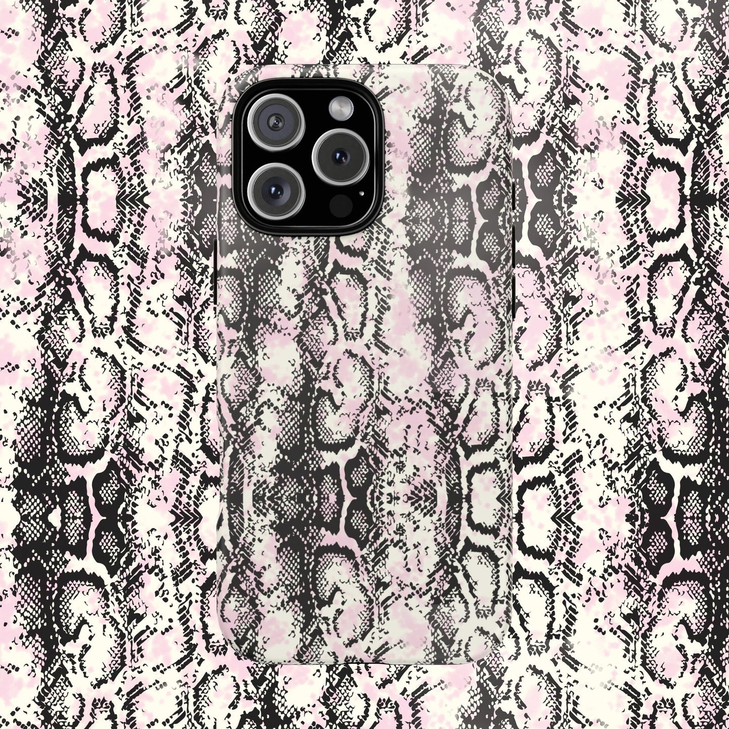 Stylish Snake Print Phone Case - Tough Protection for Trendsetters