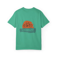 The Unisex Cyclologist T-Shirt is a must-have for cycling enthusiasts who appreciate a blend of humor and style. Featuring the witty term "Cyclologist," this tee playfully nods to those who are passionate about cycling.