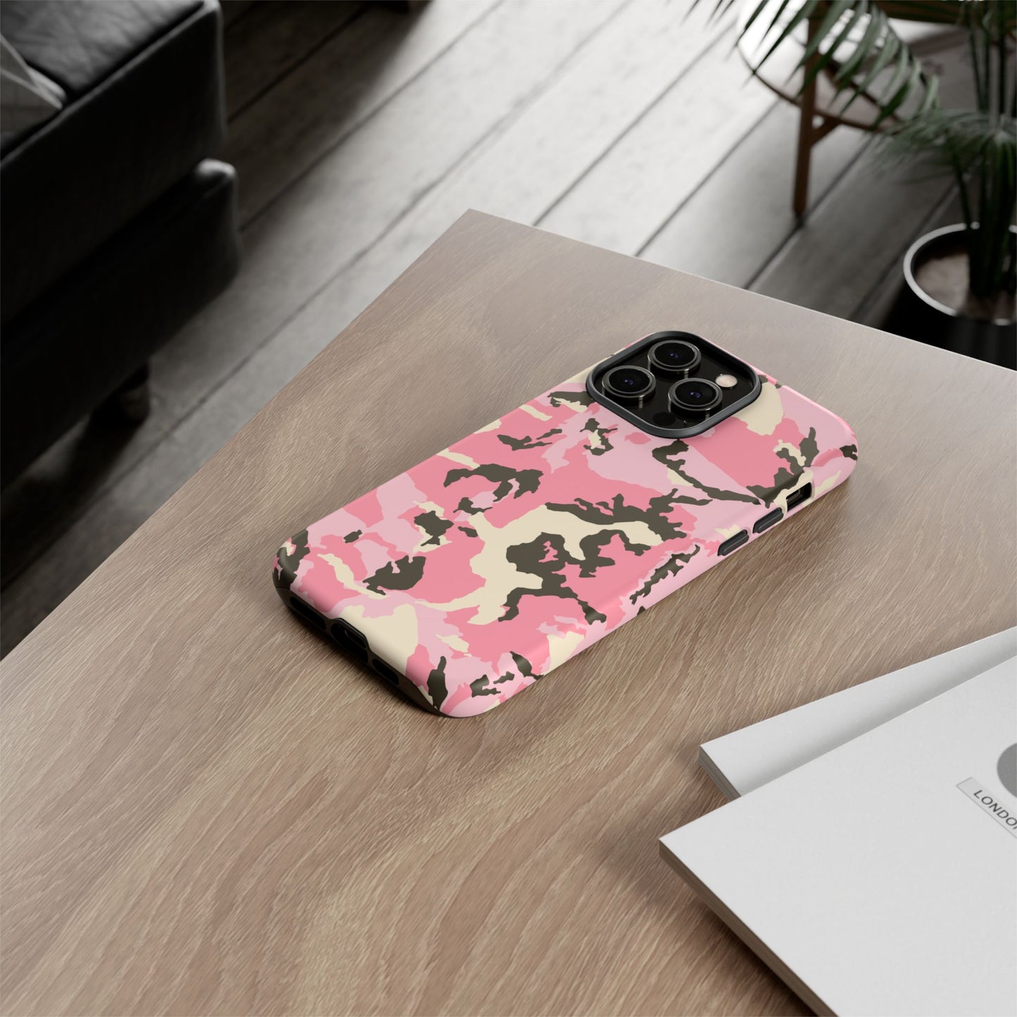Stylish Pink Camouflage Phone Case – Tough Cases for Trendsetters