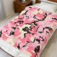 Cozy Pink Camo Velveteen Plush Blanket - Perfect for Gifting and Home Comfort