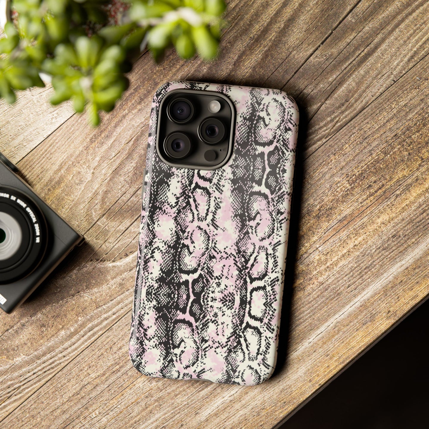 Stylish Snake Print Phone Case – Trendy Design, Tough Protection  Make a bold fashion statement while keeping your phone safe with this sleek and durable snake print case.