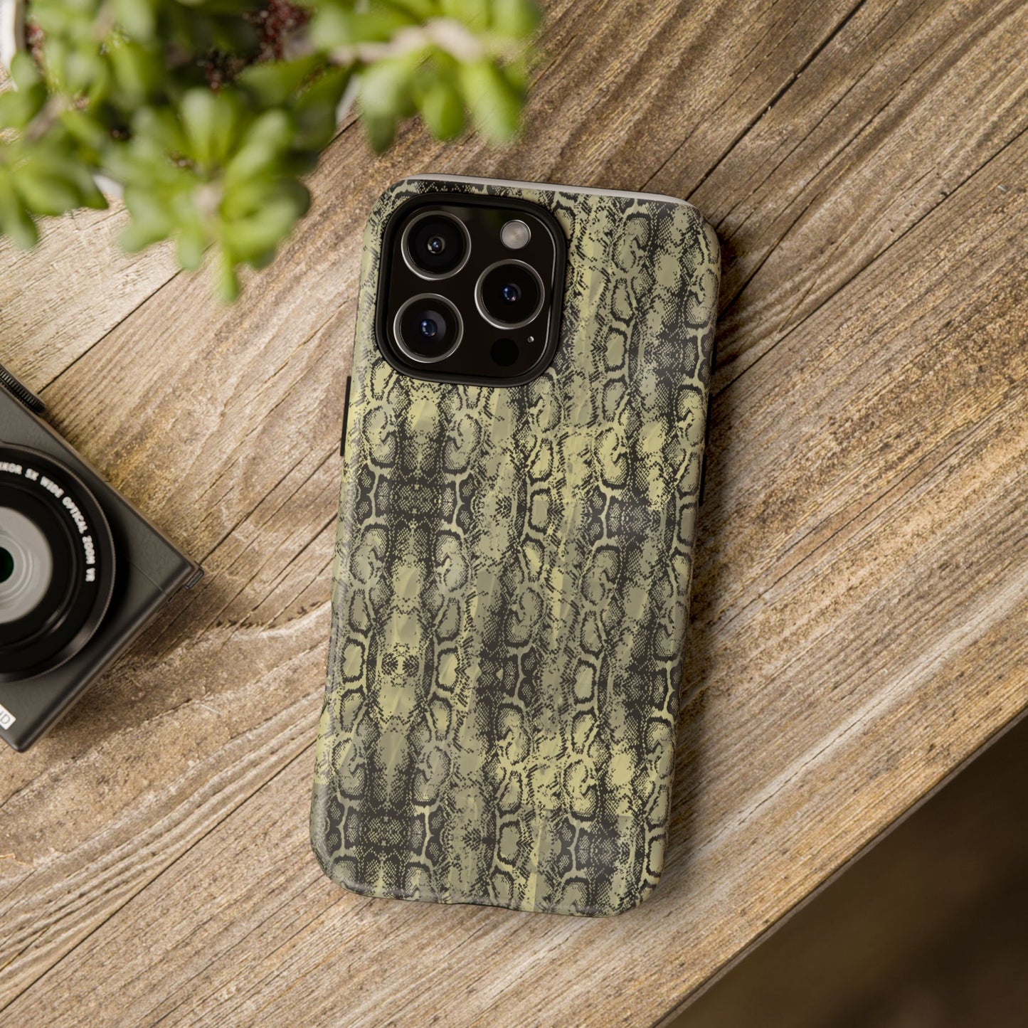 Snake Pattern Phone Case – Tough & Stylish Protection for Your Device  Show off your wild side while keeping your phone protected with this sleek snake pattern case—designed for both fashion and function.
