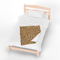 Cozy Leopard Print Velveteen Blanket for Snuggling and Home Decor