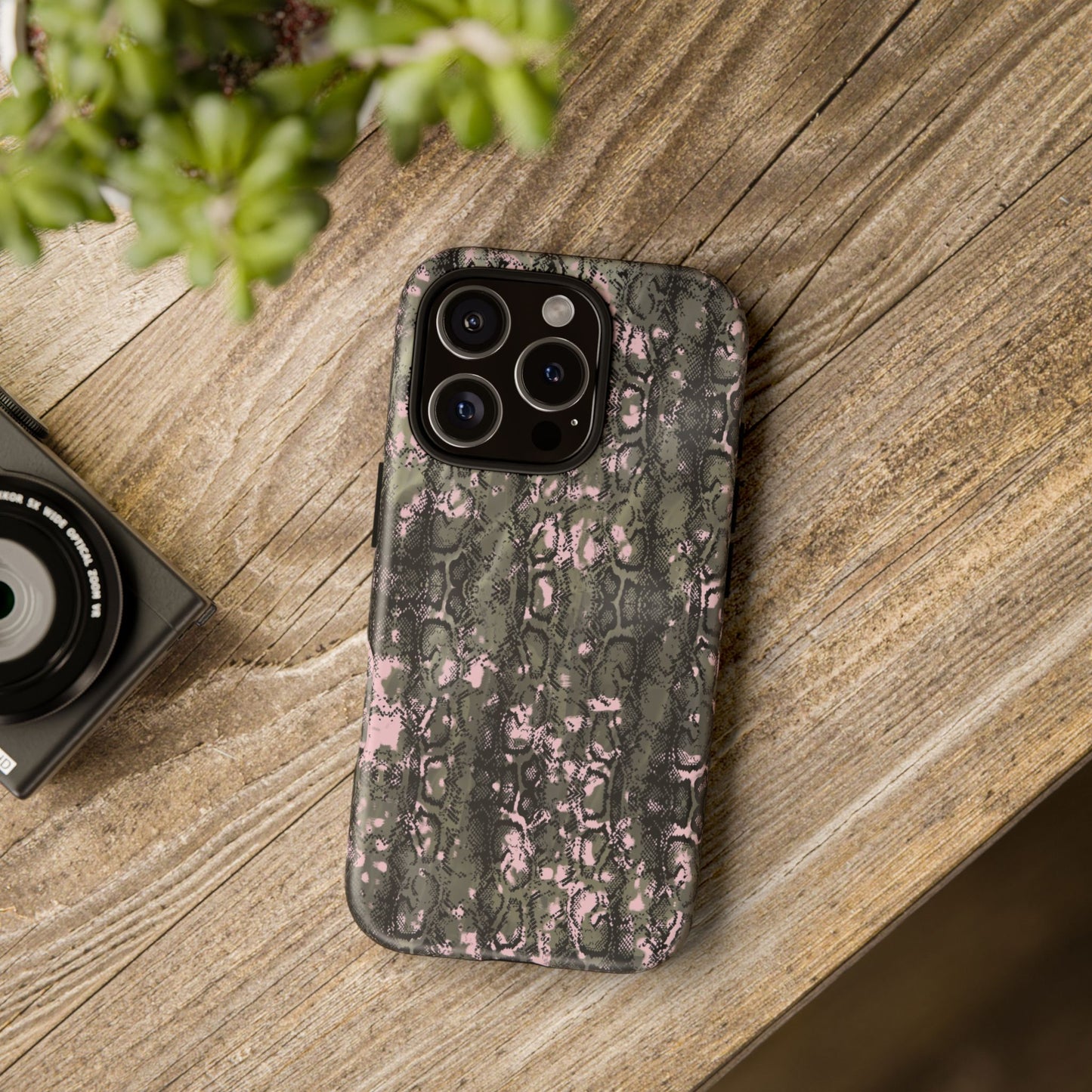 Stylish Snake Print Phone Case for Tough Protection