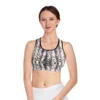 Stylish Snakeskin Sports Bra - Perfect for Workouts & Fashion