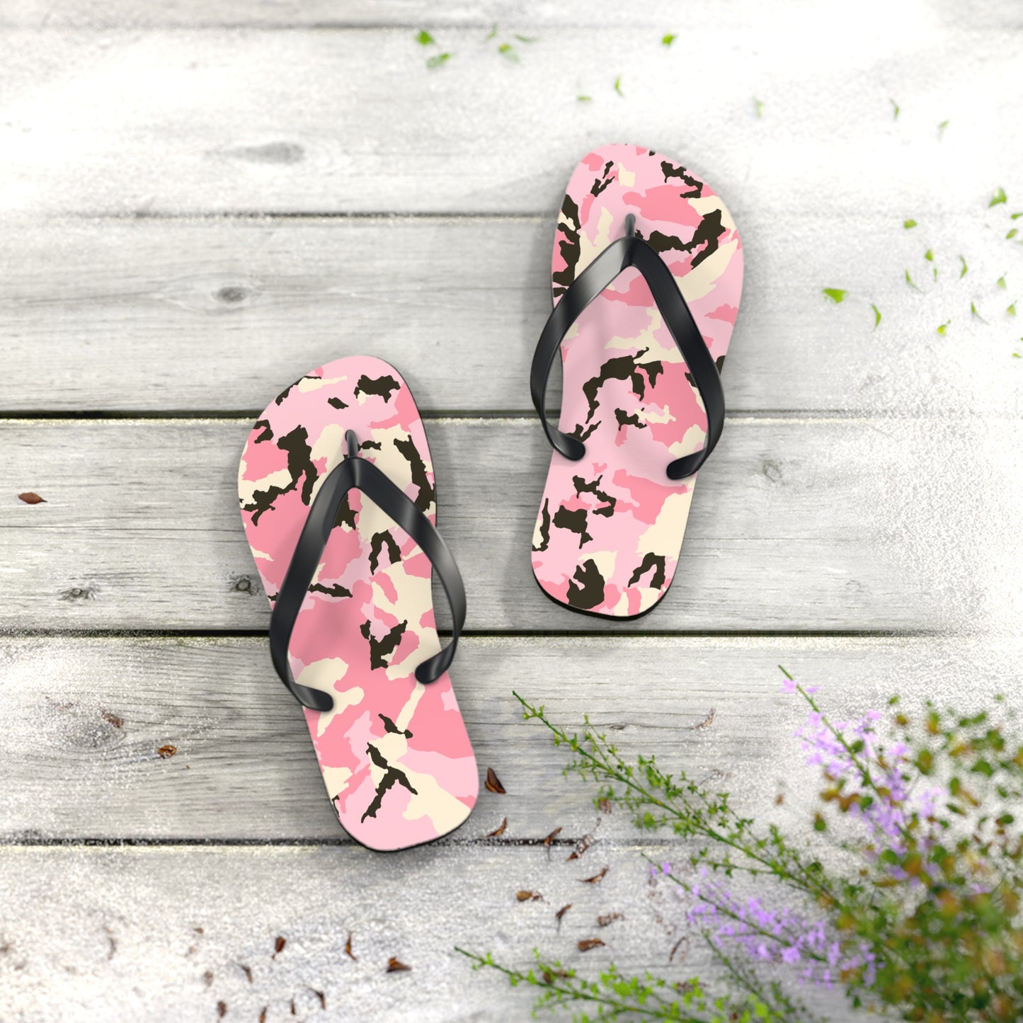 Stylish Pink Camo Flip Flops - Trendy Summer Footwear for Beach & Pool