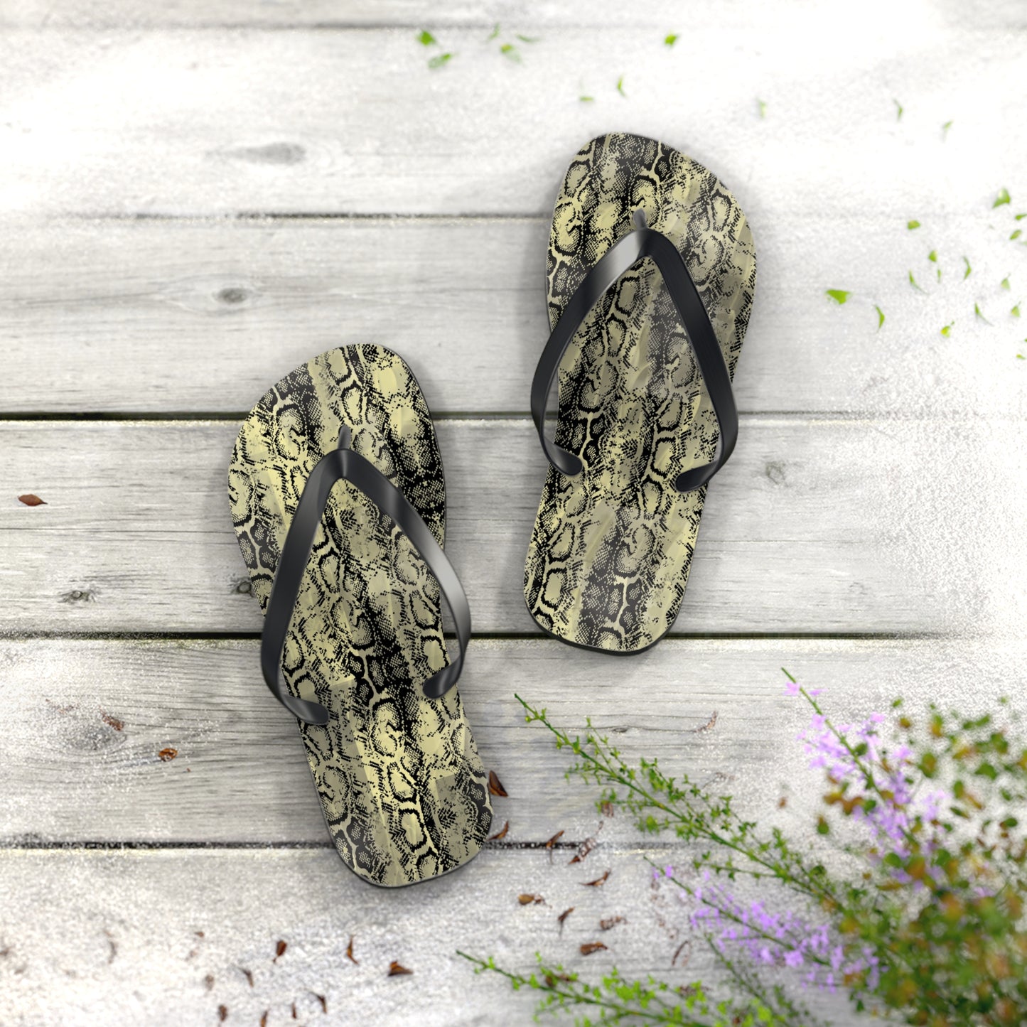 Snakeskin Flip Flops - Trendy Summer Footwear for Beach Days
