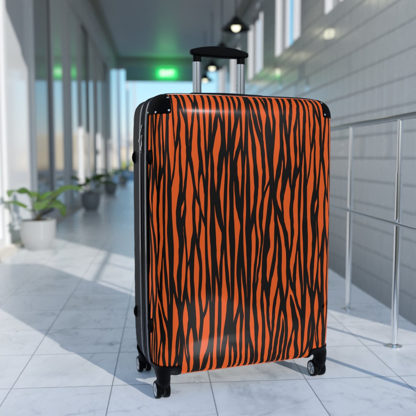 Wild Tiger Printed Suitcase for Adventurers