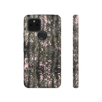 Stylish Snake Print Phone Case for Tough Protection