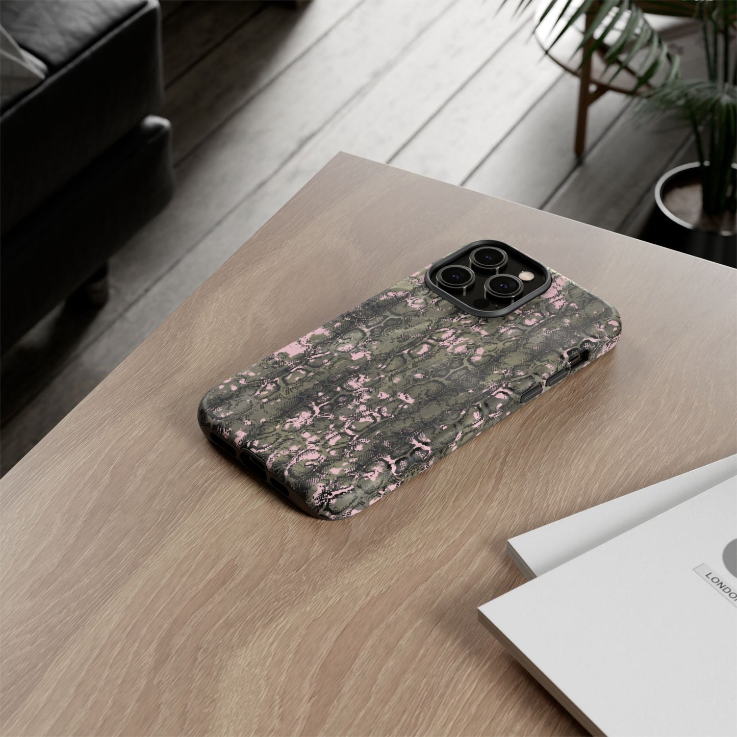 Stylish Snake Print Phone Case for Tough Protection