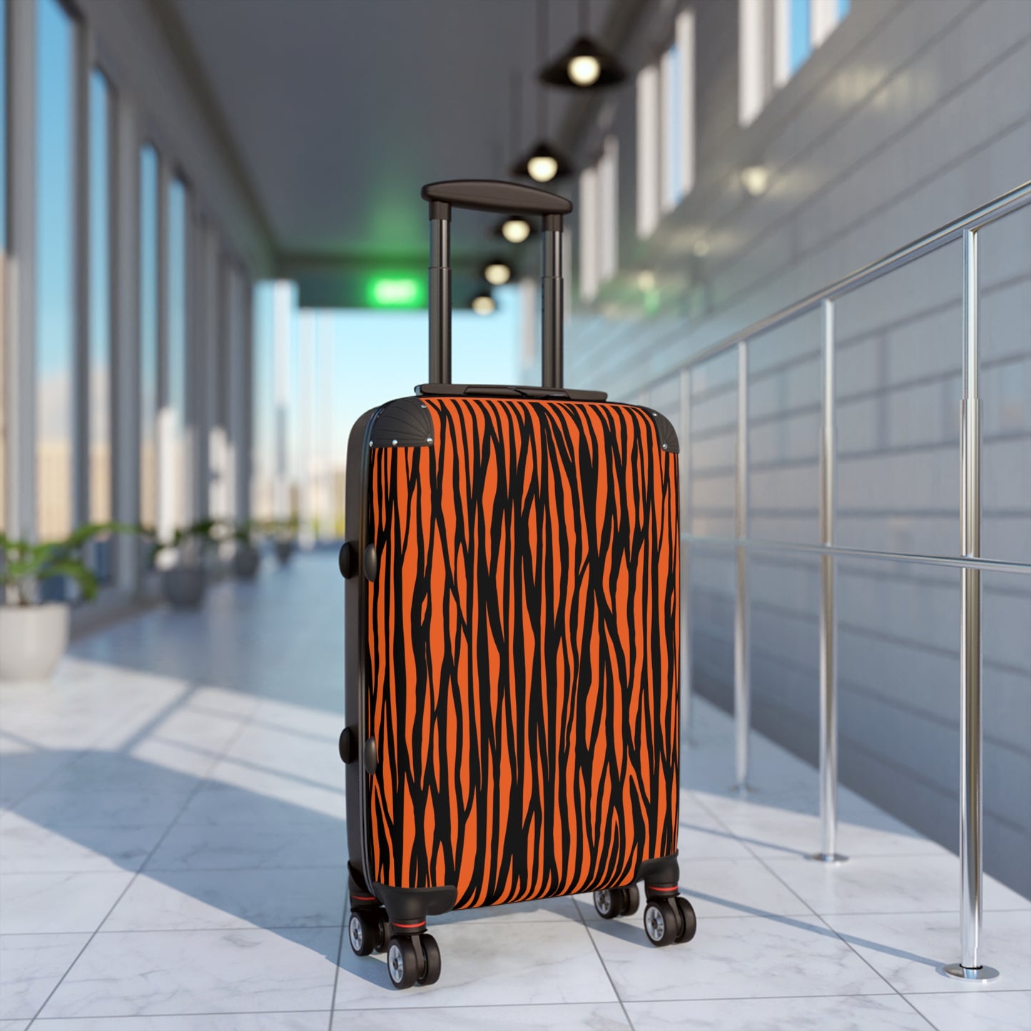 Wild Tiger Printed Suitcase for Adventurers