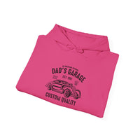 Vintage Dad's Garage Hoodie - Unisex Heavy Blend Sweatshirt