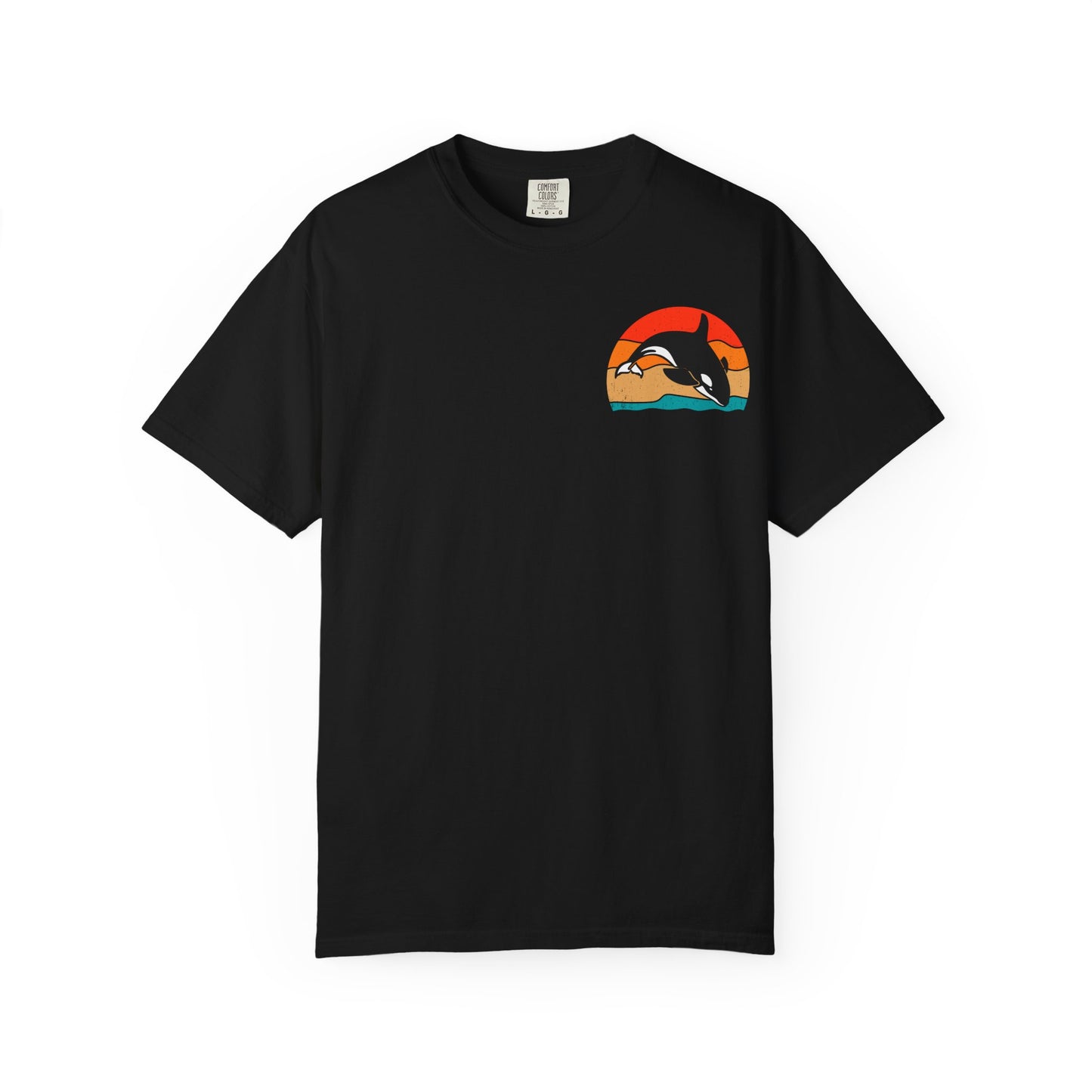 Ocean Sunset Orca Unisex T-Shirt - Relaxed, Vibrant Beach Vibes