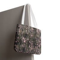 Trendy Camo Tote Bag - Stylish and Versatile Carryall
