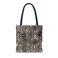 Trendy Camo Tote Bag - Stylish and Versatile Carryall
