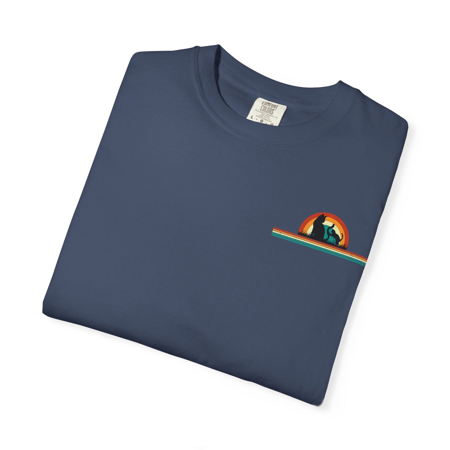 Unisex Cat & Dog Sunset Graphic T-Shirt - Casual Animal Lover Tee
