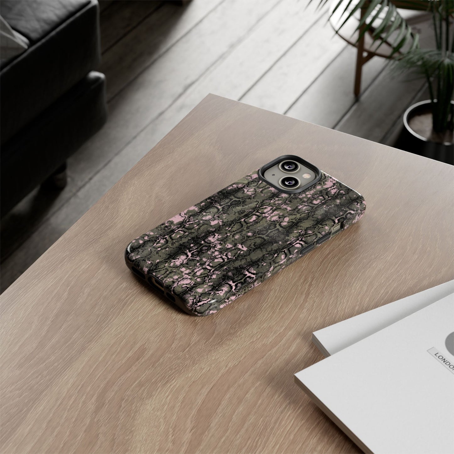Stylish Snake Print Phone Case for Tough Protection